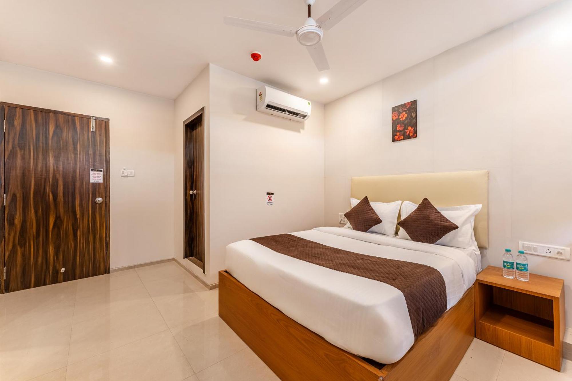 Metropolis Business Hotel Panaji Exterior foto